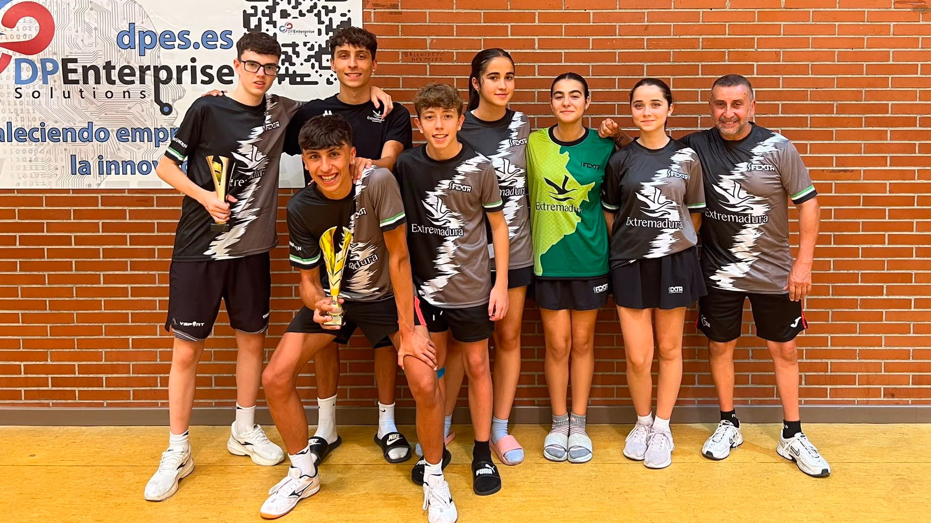 Antonio González y Jaime Pérez suben al podio con Extremadura en el Interterritorial de Móstoles de tenis de mesa