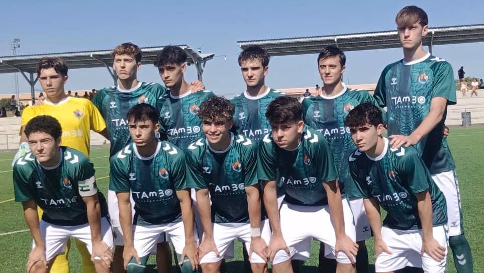 Equipo juvenil del Cacereño.