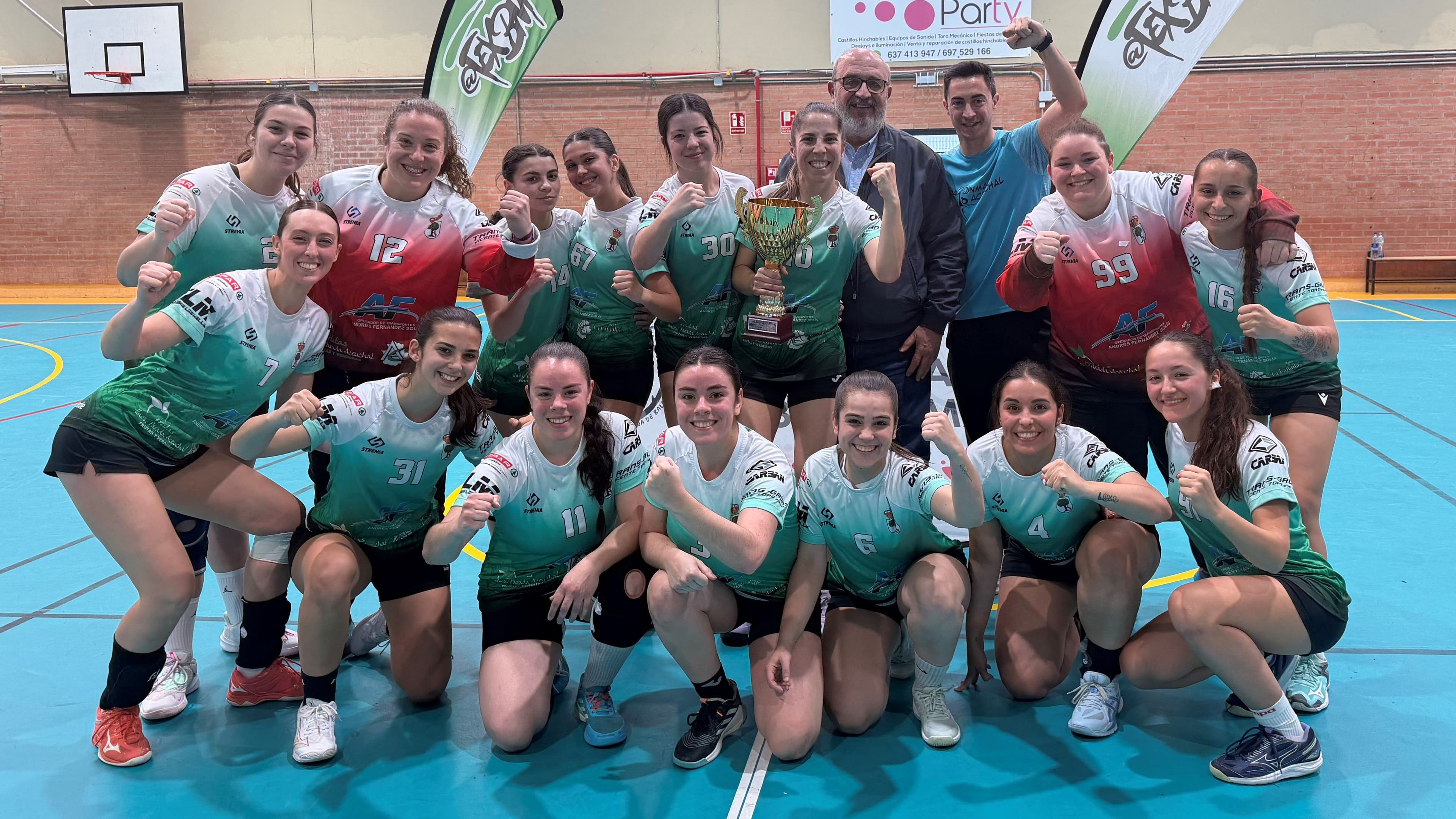 El equipo del EMD Aceuchal, campeón de la liga extremeña