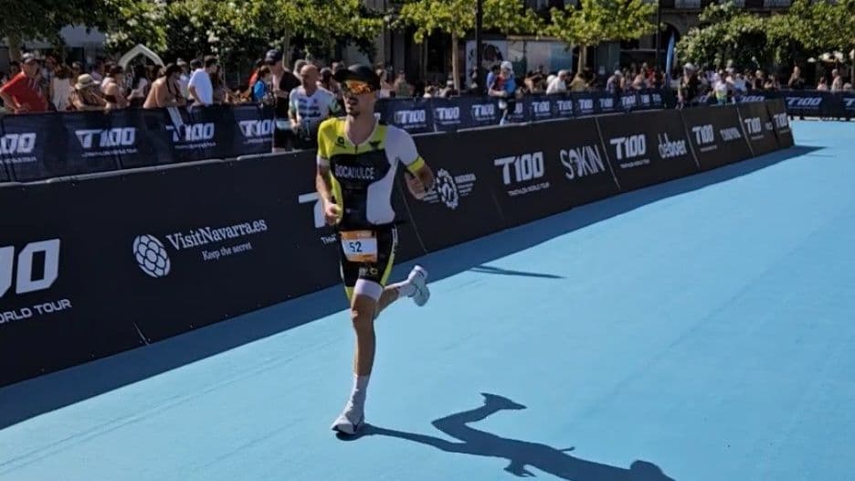 Ismael Bocadulce durante el Campeonato de España de Triatlón de Media Distancia en Pamplona