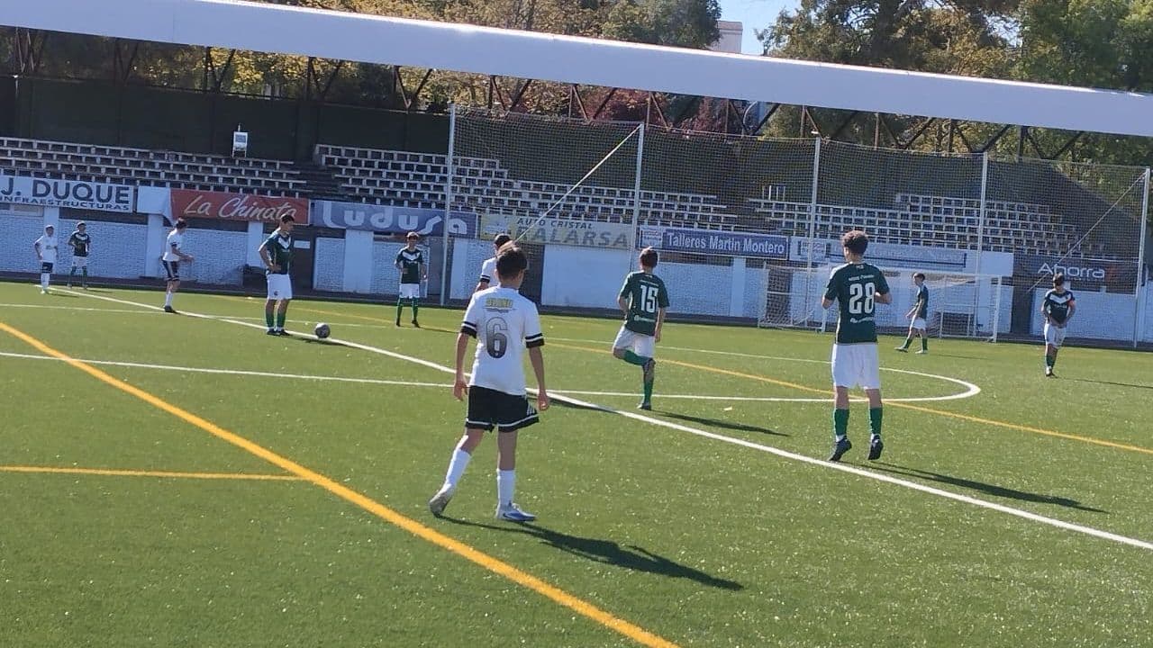 Partido entre UP Plasencia y Cacereño Tambo B en la Primera División Extremeña Cadete Judex