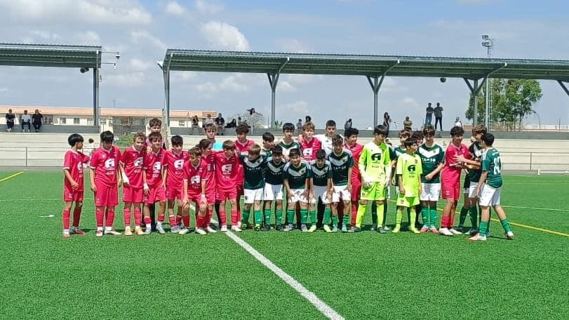El Cacereño D compite con orden, pero el Diocesano C se lleva el duelo en Pinilla en Segunda infantil