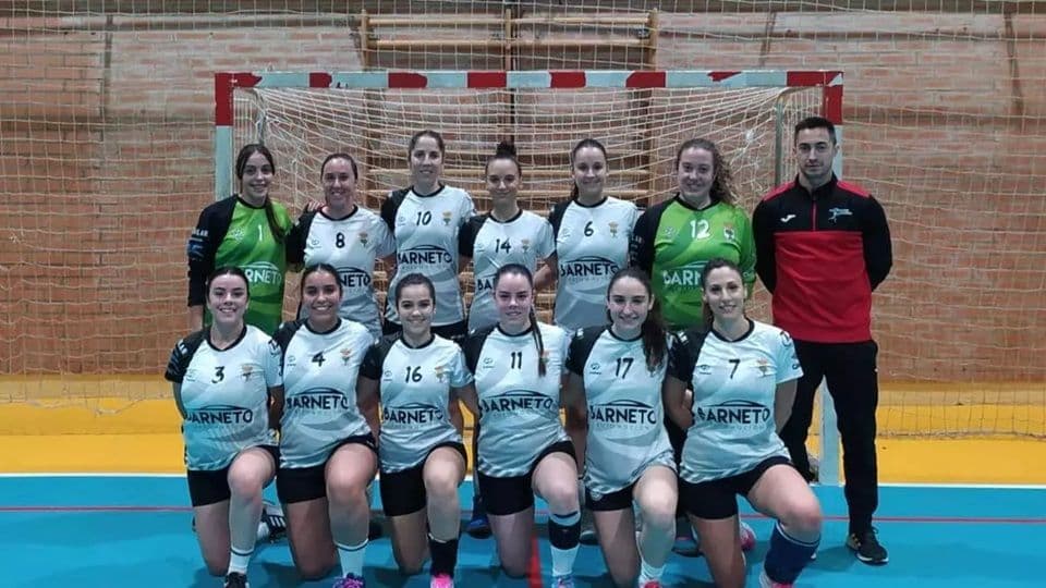 Aceuchal arrasa en Cáceres: 14-32 a Paideuterion y semifinal encarrilada con letra mayúscula en la Primera Nacional de balonmano