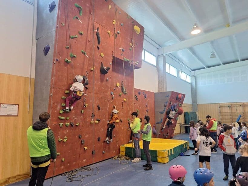 Prueba de dificultad de escalada en Aldeanueva de la Vera, Torrejoncillo y La Lapa