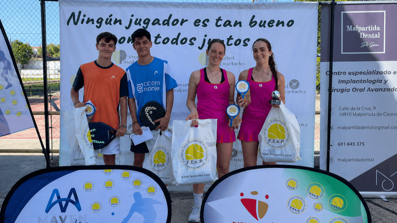 Javier del Cacho y Jorge Correa y las hermanas Pilar y Rocío Albarrán mandan en Malpartida en la quinta prueba del Circuito Maven e Hijos de pádel