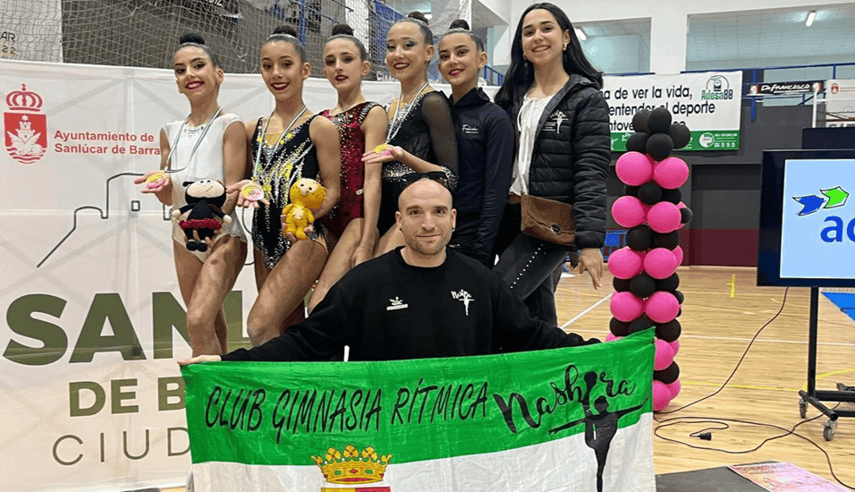 El Club Gimnasia Rítmica Nashira firma una brillante actuación en el Nacional de Sanlúcar