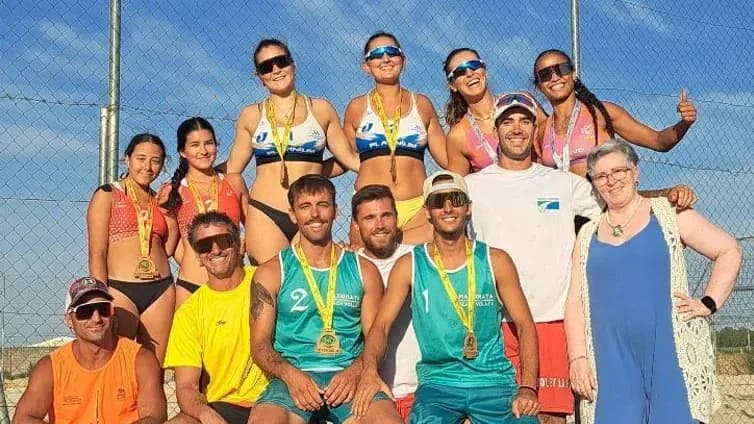 El Circuito Extremeño de Vóley Playa corona en Miajadas a María Lanceta y Verónica Toro, e Iker Sánchez y Tomás Castiglia