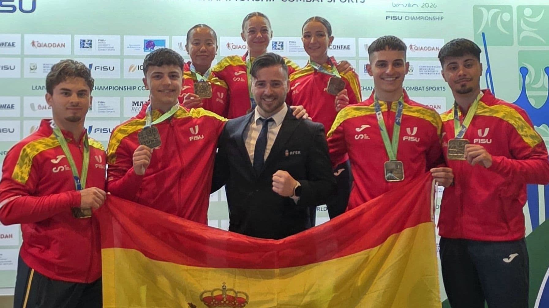 Selección española de kata por equipos en el Mundial Universitario de Brasilia