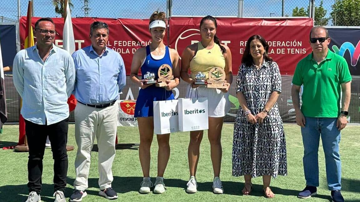 Valentina Ryser celebra el título individual del Torneo Internacional Ciudad de Don Benito