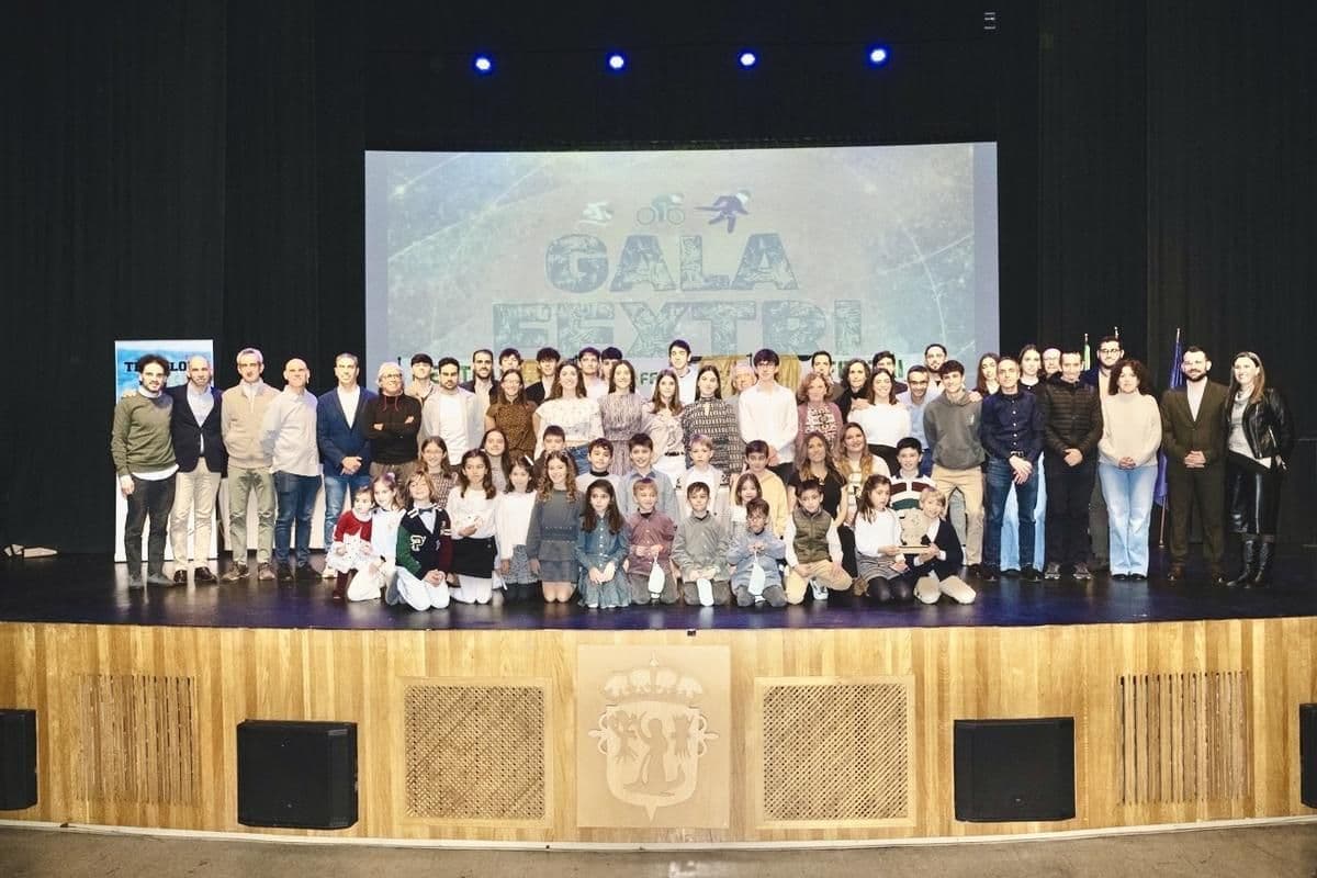 La Federación Extremeña de Triatlón celebra la Gala Fextri 2025 en Jerez de los Caballeros