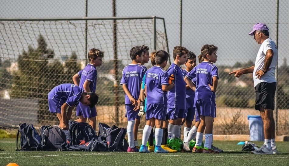 Qué comer antes de un partido de fútbol: la clave que muchos jugadores siguen haciendo mal
